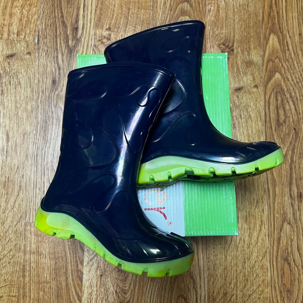 Rainboots